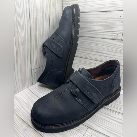 NAOT BLACK LEATHER LOAFERS MADE IN ISRAEL size 40 W-9 M-7 - Picture 9 of 10